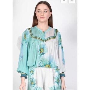 Bl^nk London FINDEL TOP Anthropologie Floral Smocked Watercolor Size‎ Large